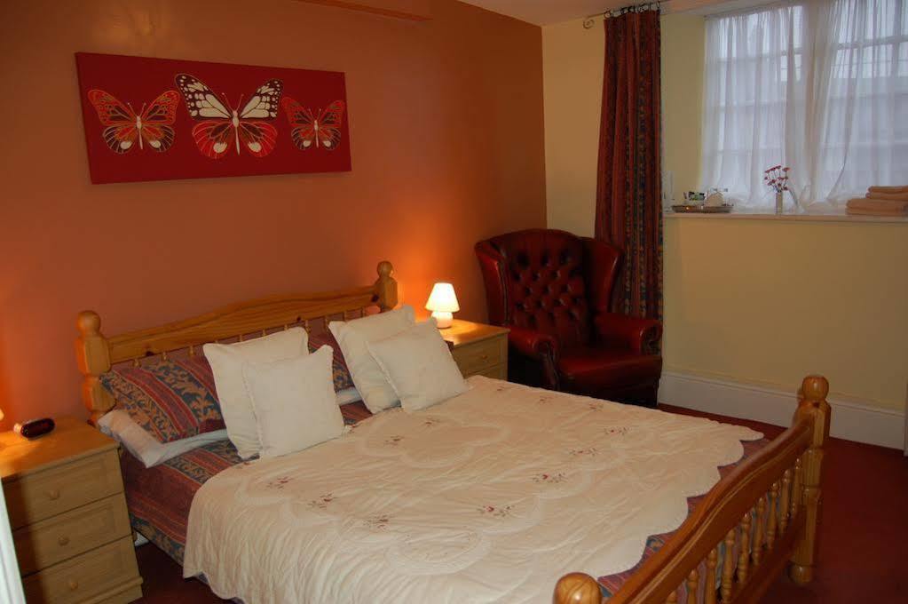 The Mitre Inn Witheridge Eksteriør billede