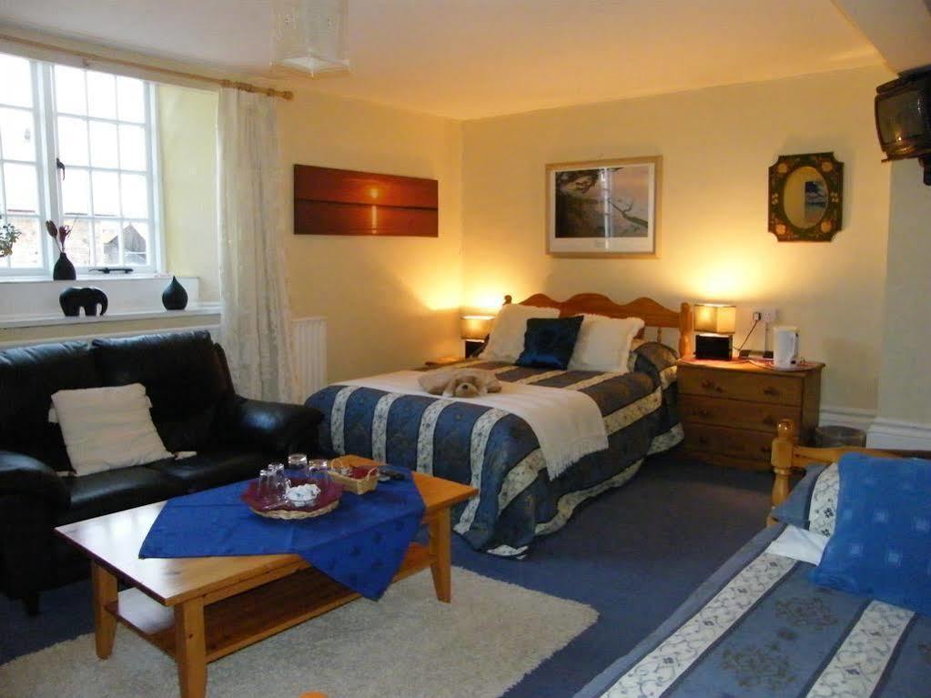 The Mitre Inn Witheridge Eksteriør billede
